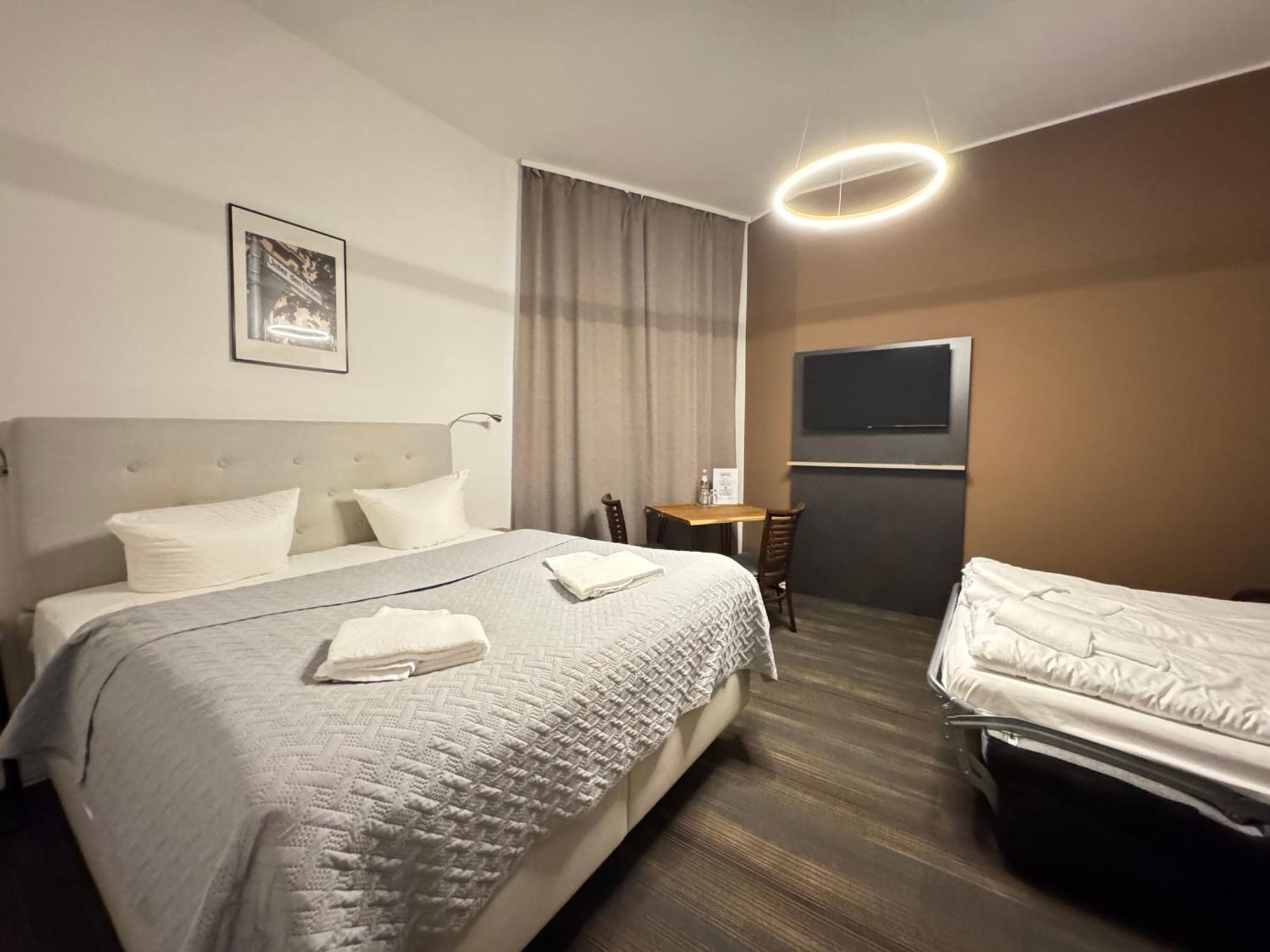 Hotel Bregenz Berlin Exterior foto